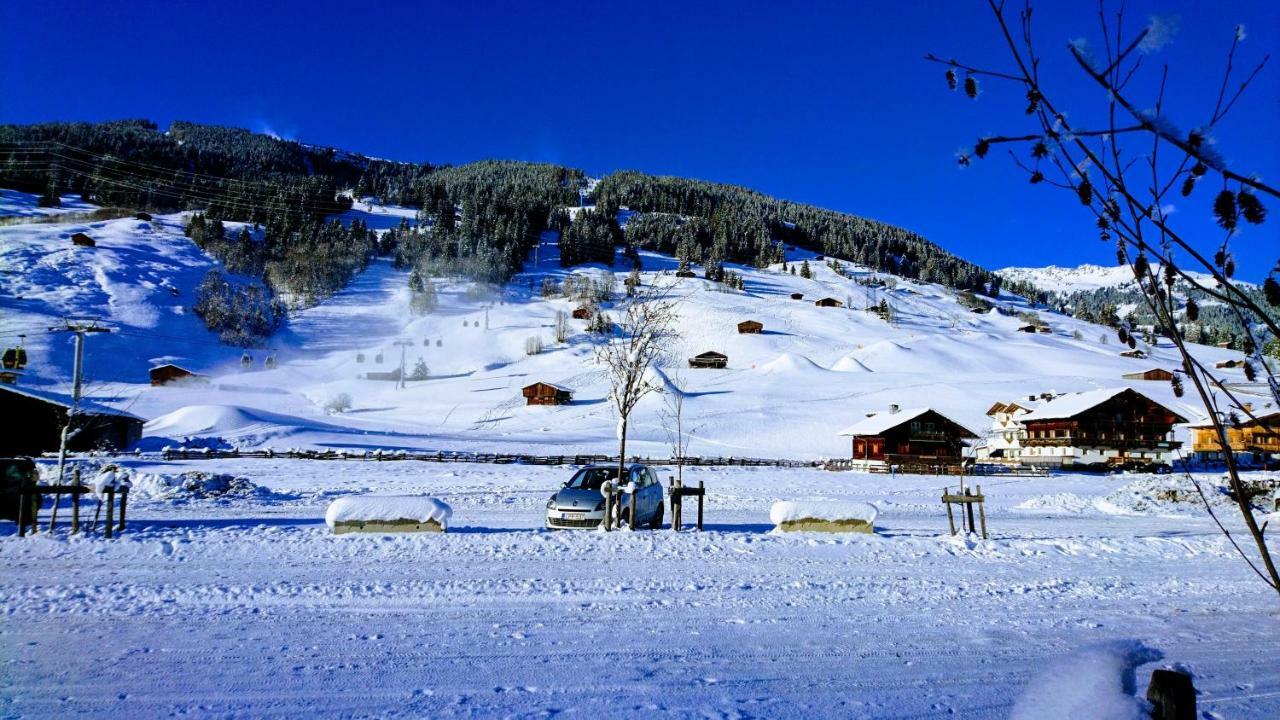 Fewo "Unterm Wald" Stumm Exterior foto
